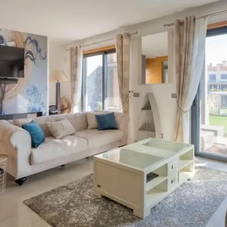 With Private Pool & Self Check-in! Appartement Vale do Lobo