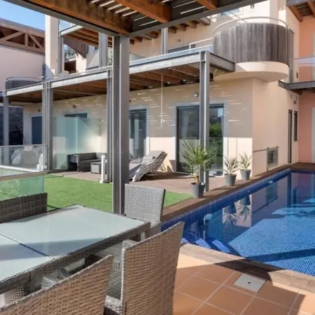 شقة With Private Pool & Self Check-in! *